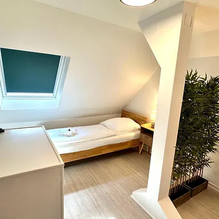 Relax Sauna & Gemuetlichkeit, Wlan, Netflix, Kingsize Betten, Enspannung Casa de Férias Eschweiler