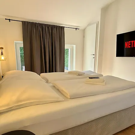 Relax Sauna & Gemuetlichkeit, Wlan, Netflix, Kingsize Betten, Enspannung * Eschweiler