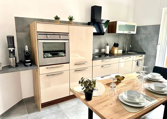 Relax Sauna & Gemuetlichkeit, Wlan, Netflix, Kingsize Betten, Enspannung *