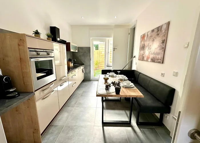 Relax Sauna & Gemuetlichkeit, Wlan, Netflix, Kingsize Betten, Enspannung *